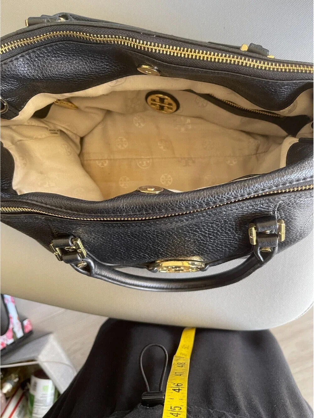 Tory Burch Thea Black Pebbled 2 way Bag  IMMACULATE 3 section